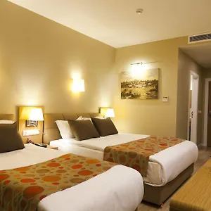 Grand Plaza 3* İstanbul